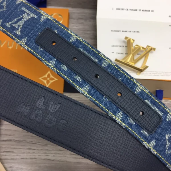 Louis Vuitton belt