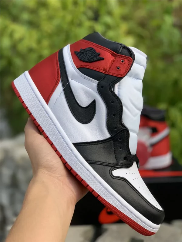 Air Jordan 1 Satin WMNS Black Toe - 2019-08-14 - Replica shoes