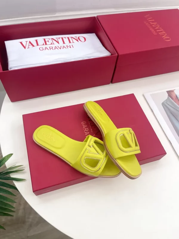 Valentino shoes - Reps shoes