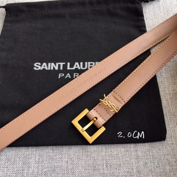 Saint Laurent belt