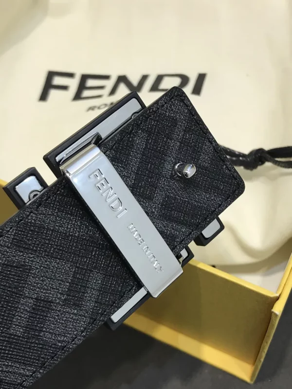 Fendi belt