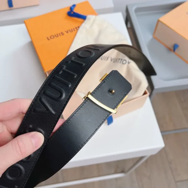 Louis Vuitton belt