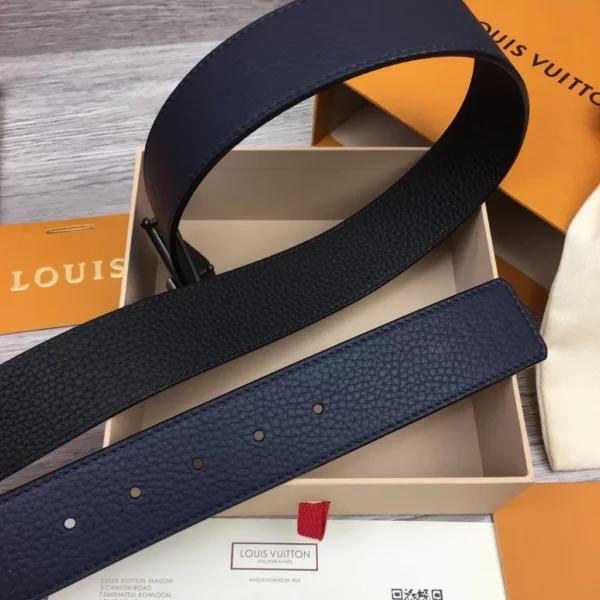 Louis Vuitton belt