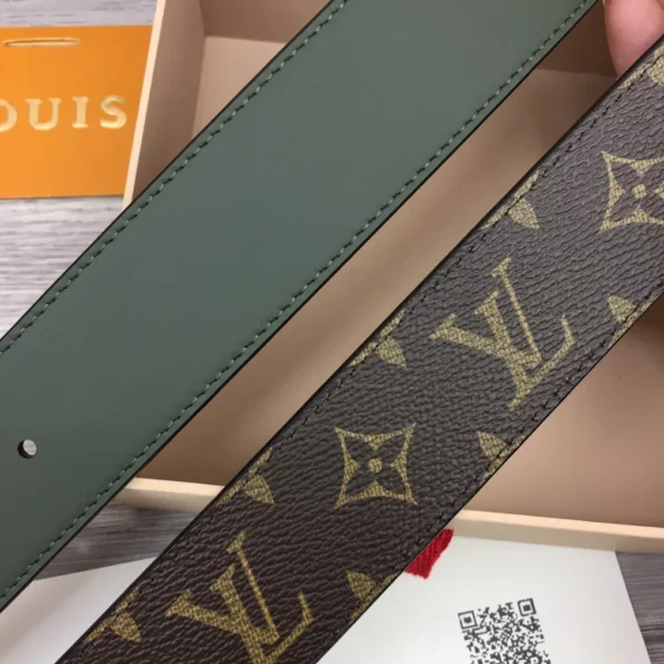 Louis Vuitton belt