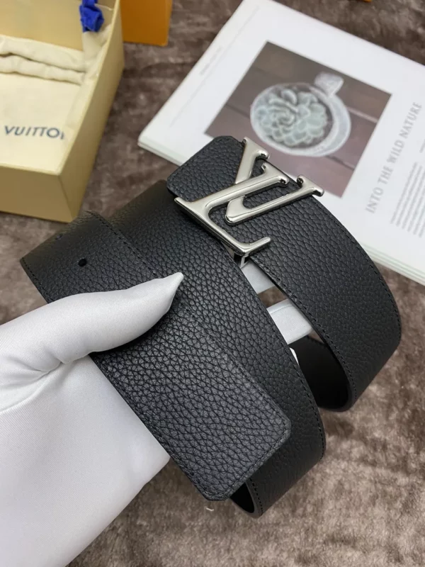 Louis Vuitton belt