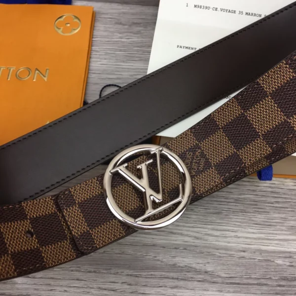 Louis Vuitton belt