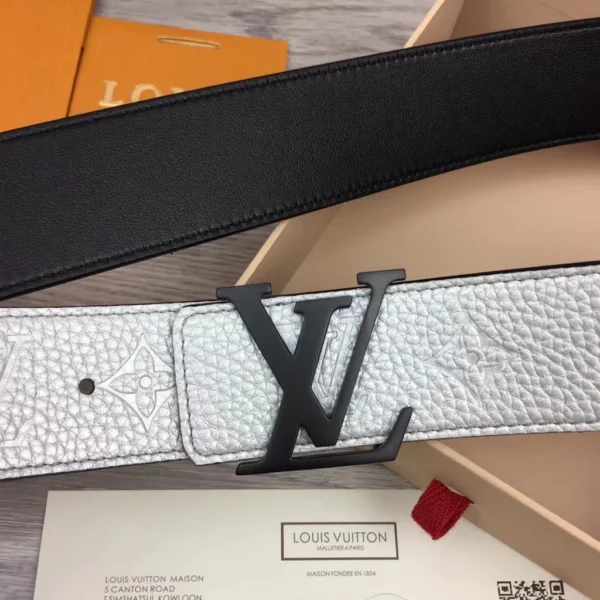 Louis Vuitton belt