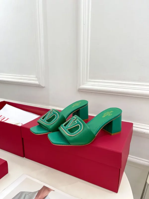 Valentino shoes - Reps shoes