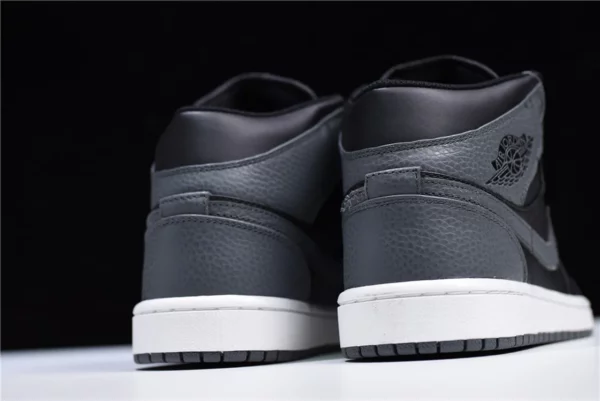 Air Jordan 1 Mid Dark Grey - 2019-03-19 - Replica shoes