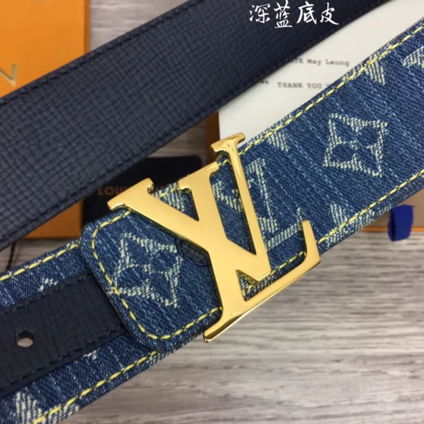 Louis Vuitton belt