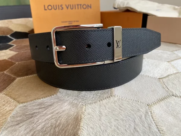 Louis Vuitton belt