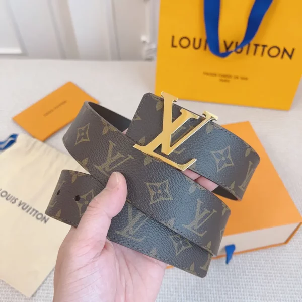 Louis Vuitton belt