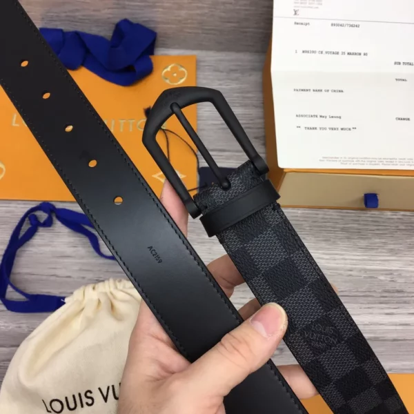 Louis Vuitton belt