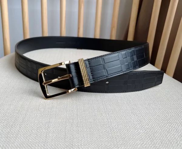 Burberry belt