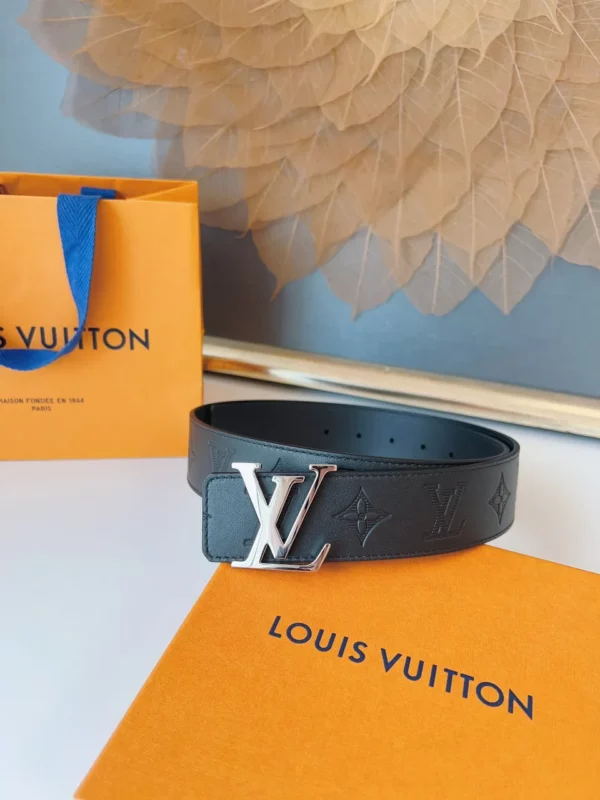 Louis Vuitton belt