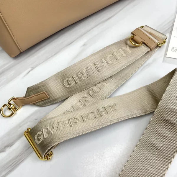 Givenchy bag - replica bags