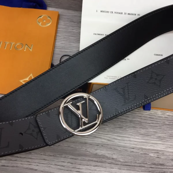 Louis Vuitton belt