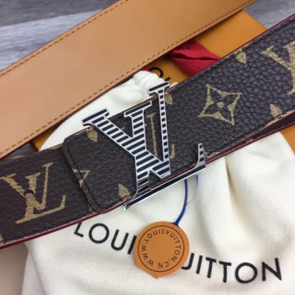 Louis Vuitton belt