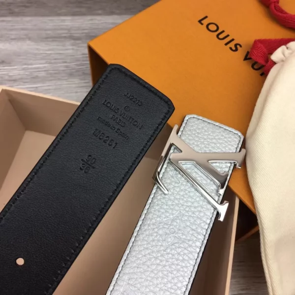 Louis Vuitton belt