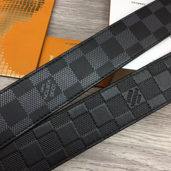 Louis Vuitton belt