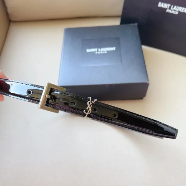 Saint Laurent belt