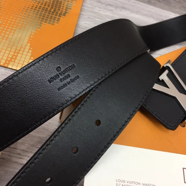 Louis Vuitton belt