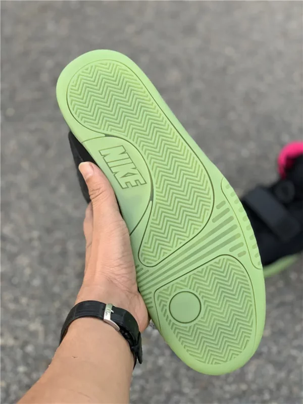 Nike Air Yeezy 2 NRG Kanye - 2019-09-28 - Replica shoes