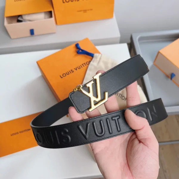 Louis Vuitton belt