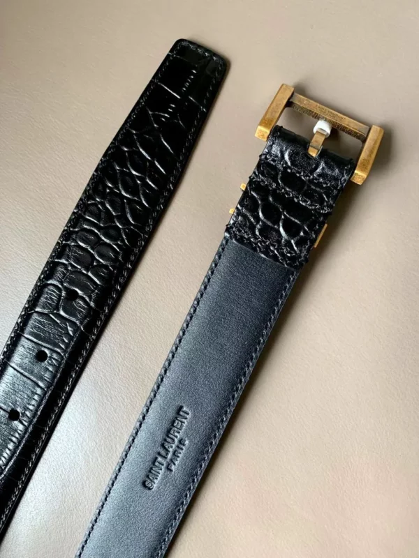 Saint Laurent belt