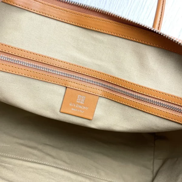 Givenchy bag - rep bags