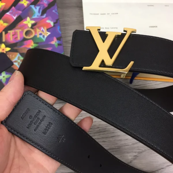 Louis Vuitton belt