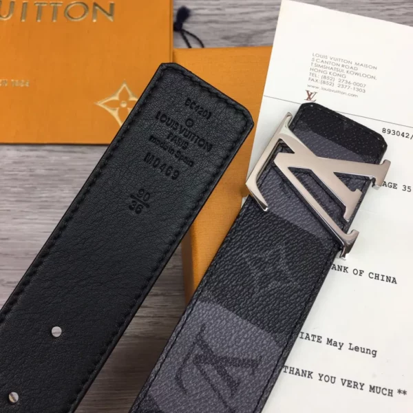 Louis Vuitton belt