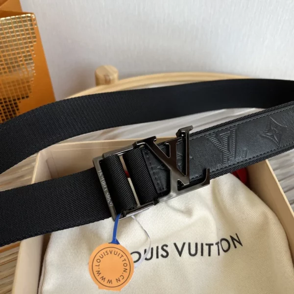 Louis Vuitton belt