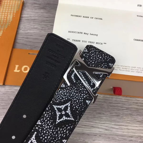 Louis Vuitton belt