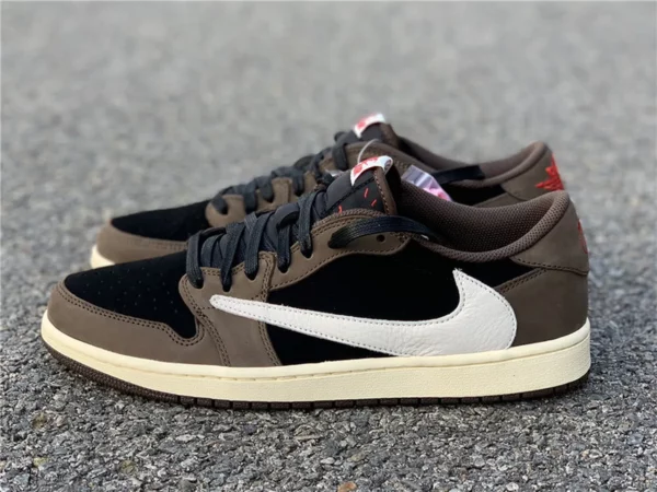 Travis Scott x Air Jordan 1 High OG - 2019-07-28 - Replica shoes