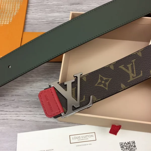 Louis Vuitton belt