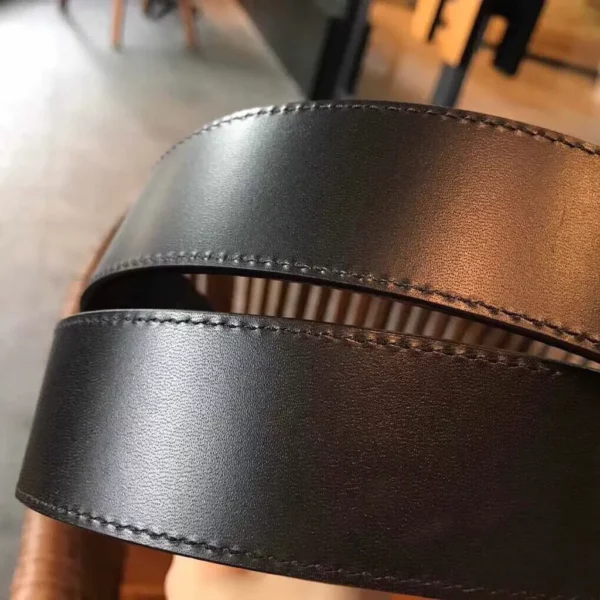 Louis Vuitton belt