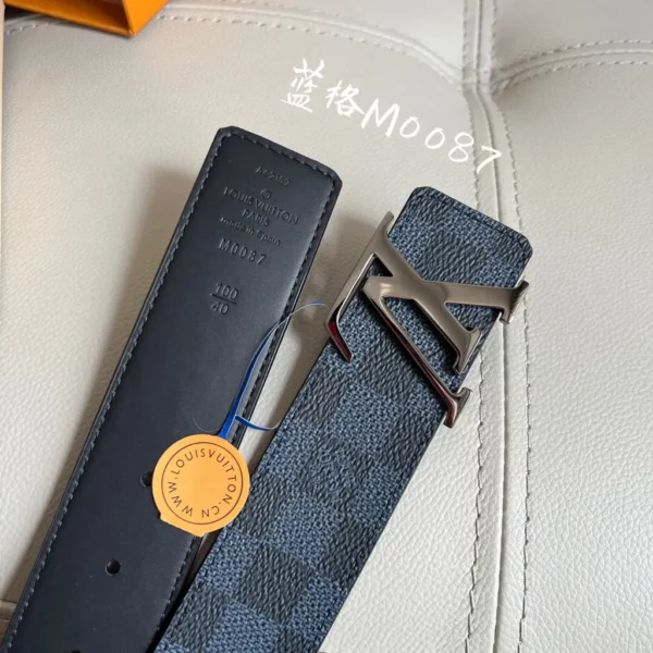 Louis Vuitton belt