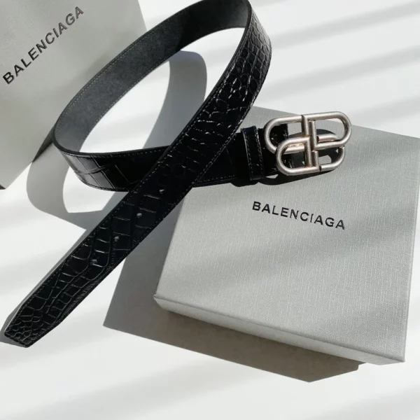 Balenciaga belt