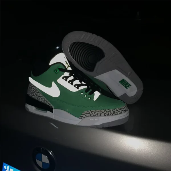 Air Jordan 3 Tinker Oregon Ducks PE - 2018-12-24 - Replica shoes