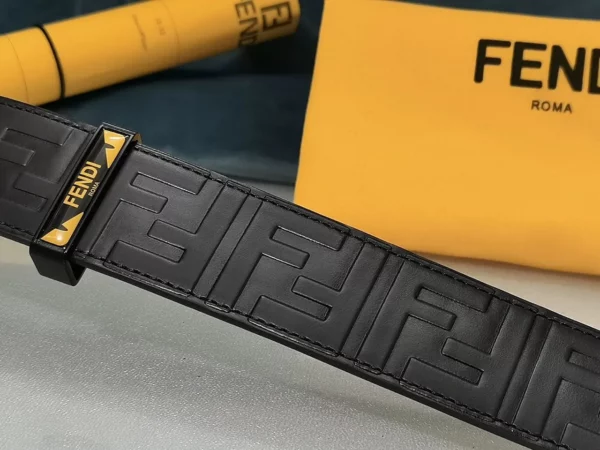 Fendi belt