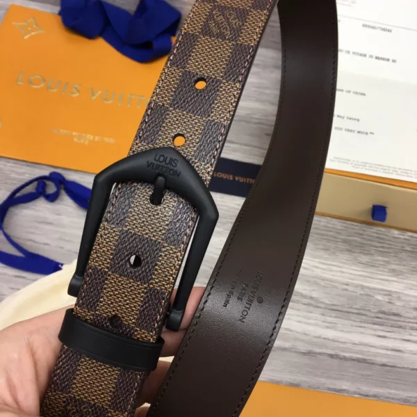 Louis Vuitton belt