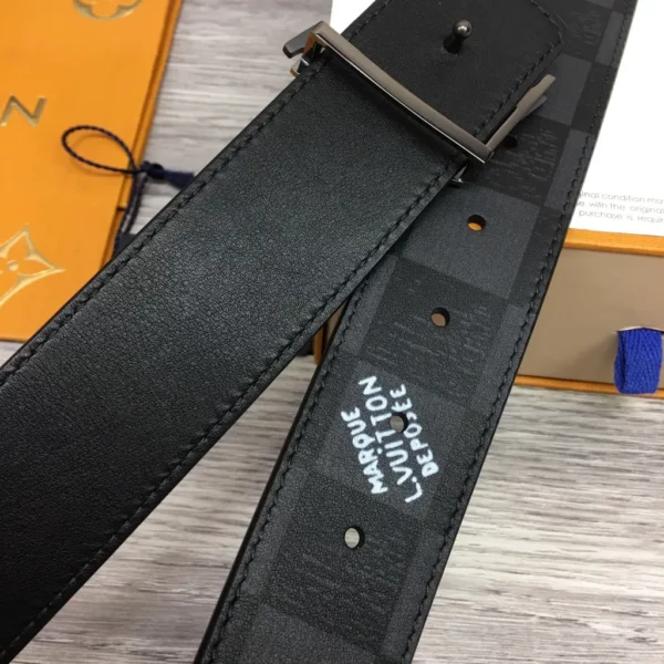 Louis Vuitton belt