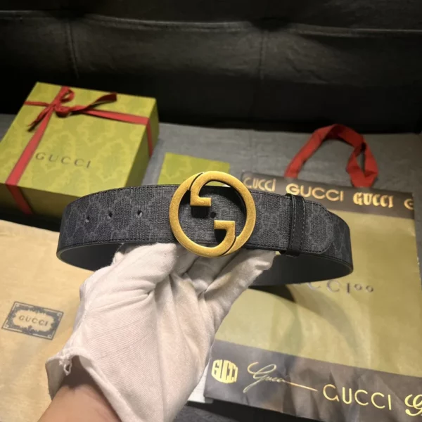 Gucci belt