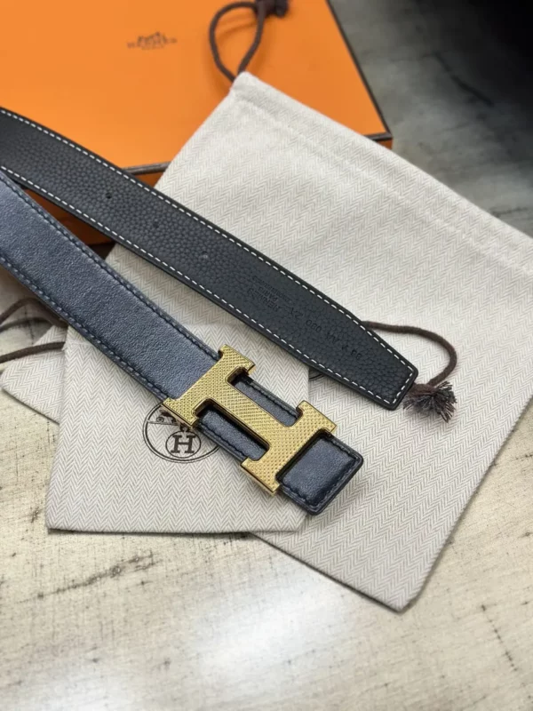 Hermes belt