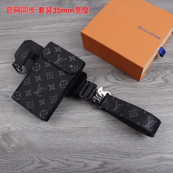 Louis Vuitton belt