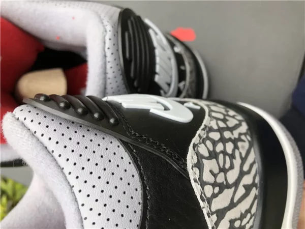 Air Jordan 3 OG Black Cement - 2018-03-02 - Replica shoes