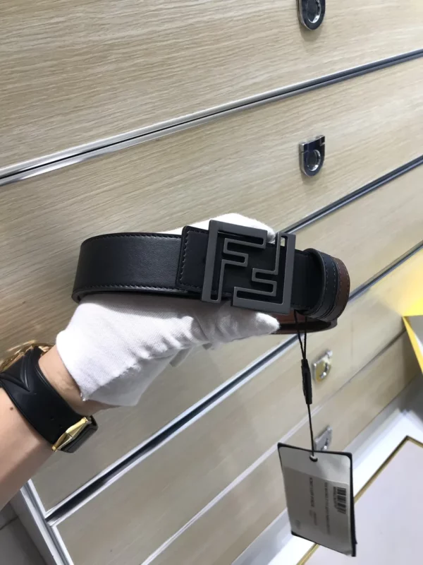 Fendi belt