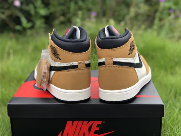 Air Jordan 1 Rookie Of The Year - 2018-09-05 - Replica shoes