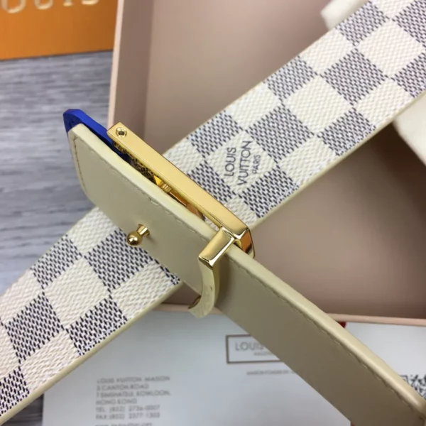 Louis Vuitton belt